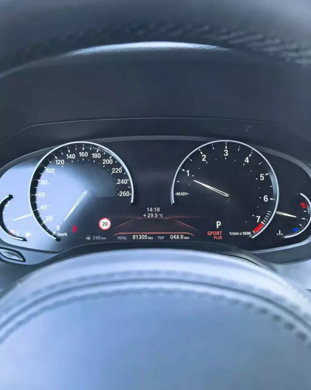 BMW Seria 3 330i M Sport sport