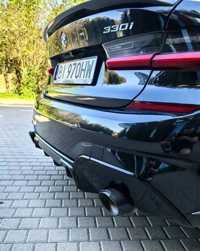 BMW Seria 3 330i M Sport sport