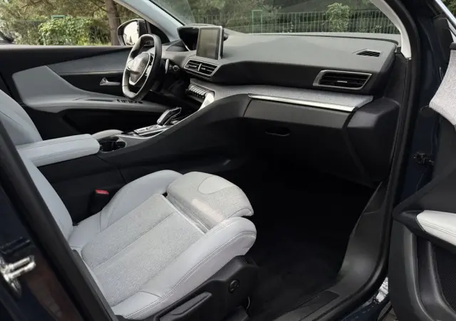 PEUGEOT 3008 THP 165 EAT6 Stop & Start Allure