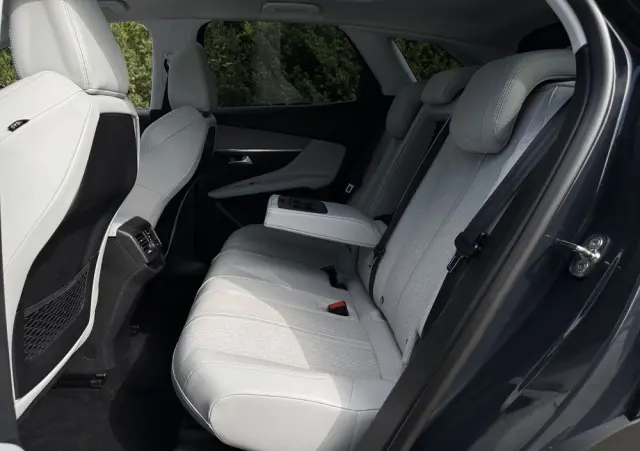 PEUGEOT 3008 THP 165 EAT6 Stop & Start Allure