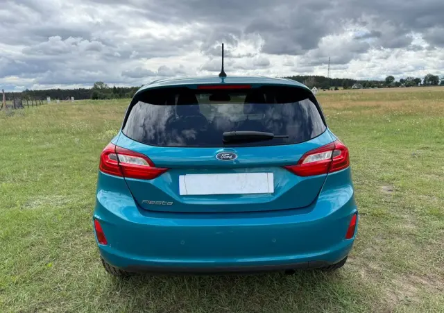 FORD Fiesta 1.0 EcoBoost Start-Stop Champions Edition