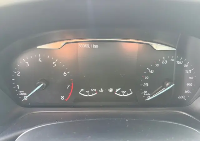 FORD Fiesta 1.0 EcoBoost Start-Stop Champions Edition
