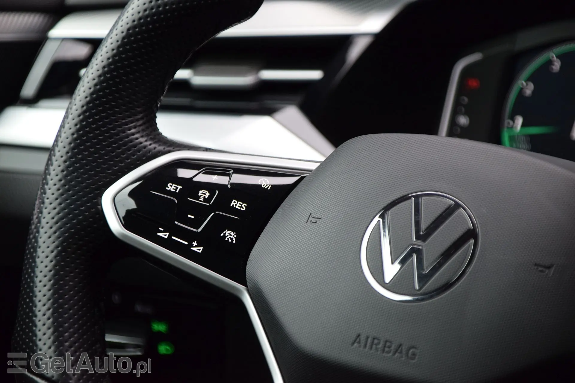 VOLKSWAGEN Arteon R-Line DSG