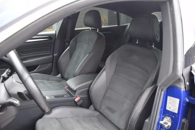 VOLKSWAGEN Arteon R-Line DSG