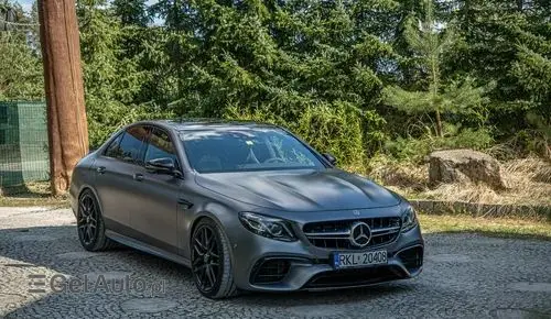 MERCEDES-BENZ Klasa E 