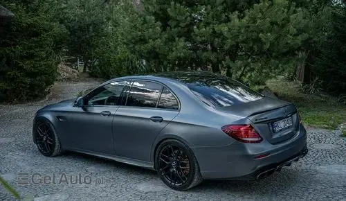 MERCEDES-BENZ Klasa E 