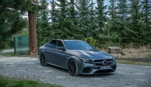MERCEDES-BENZ Klasa E 