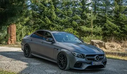 MERCEDES-BENZ Klasa E 