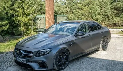 MERCEDES-BENZ Klasa E 