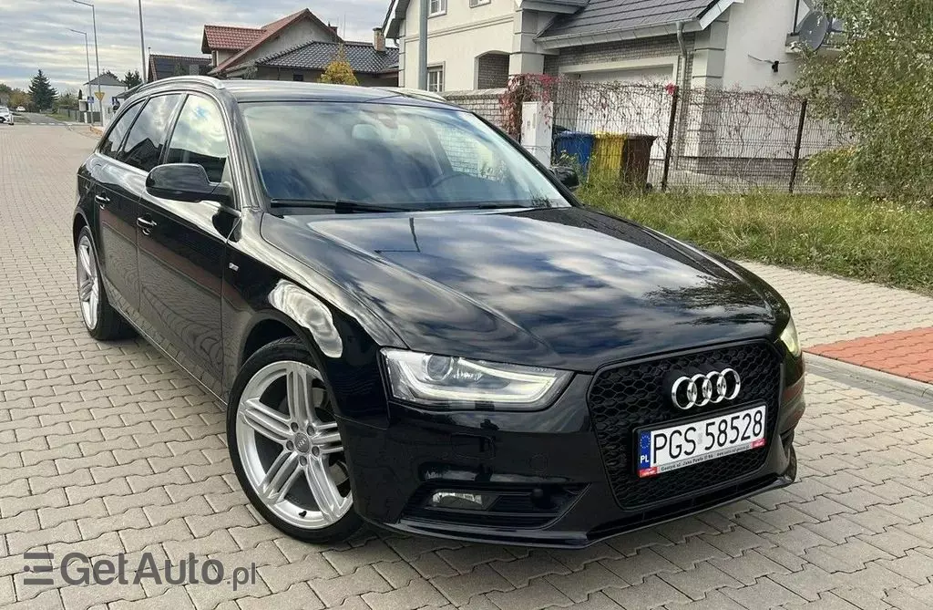 AUDI A4 