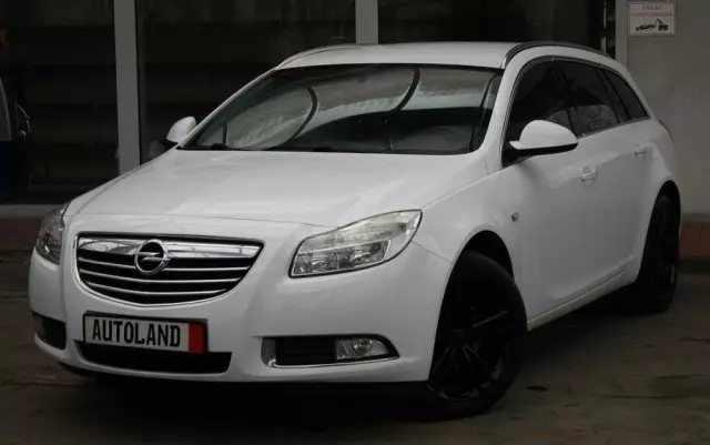 OPEL Insignia 2.0 T Sport