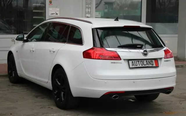 OPEL Insignia 2.0 T Sport