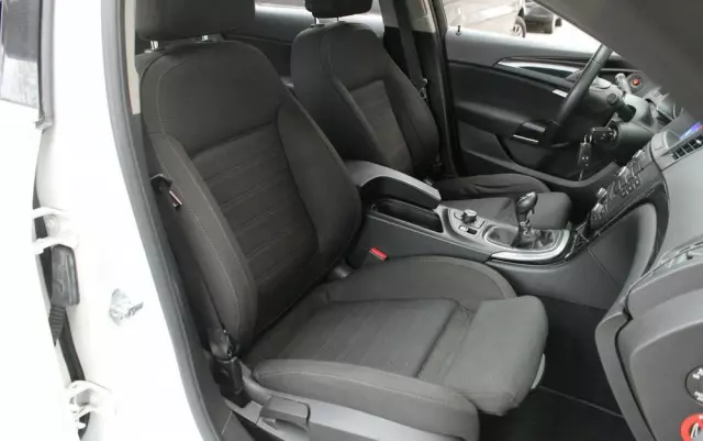 OPEL Insignia 2.0 T Sport
