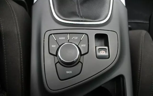 OPEL Insignia 2.0 T Sport