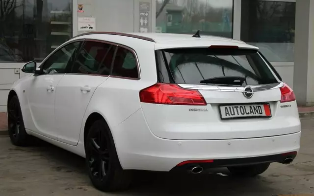 OPEL Insignia 2.0 T Sport