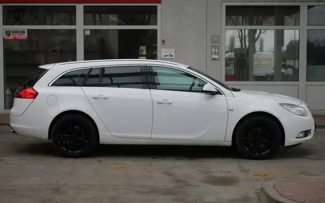 OPEL Insignia 2.0 T Sport