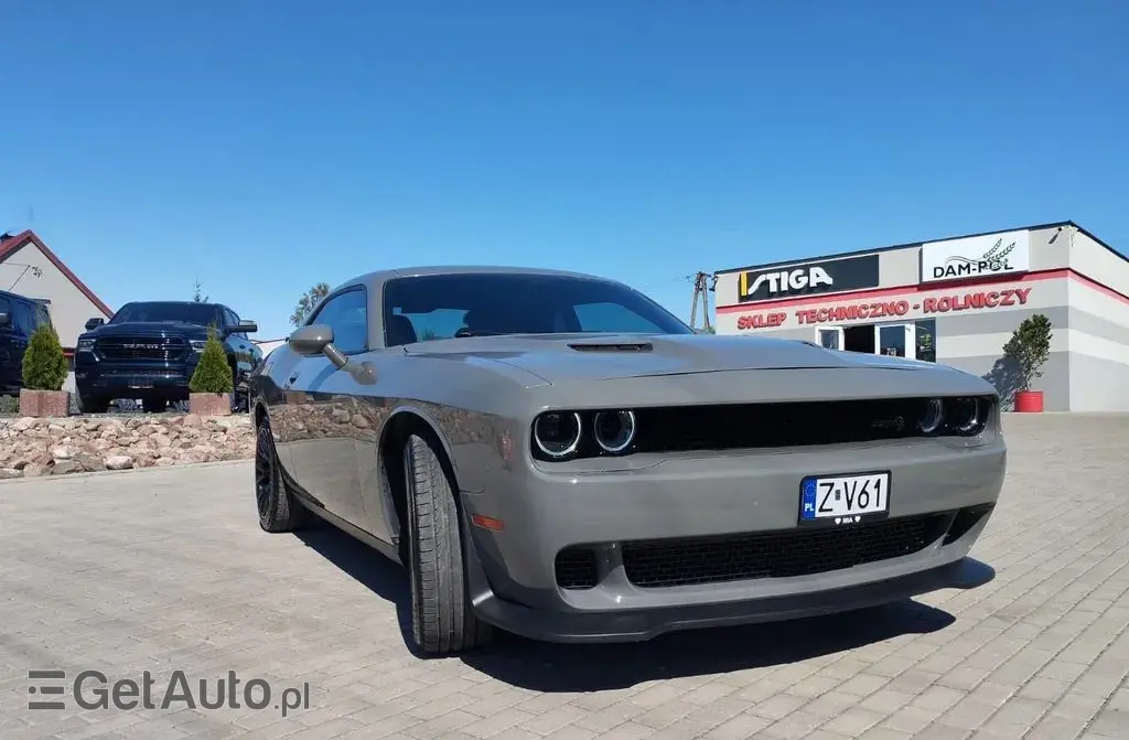 DODGE Challenger 