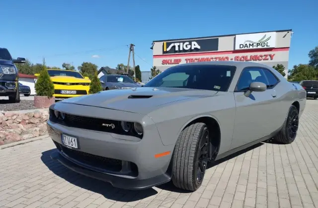 DODGE Challenger 