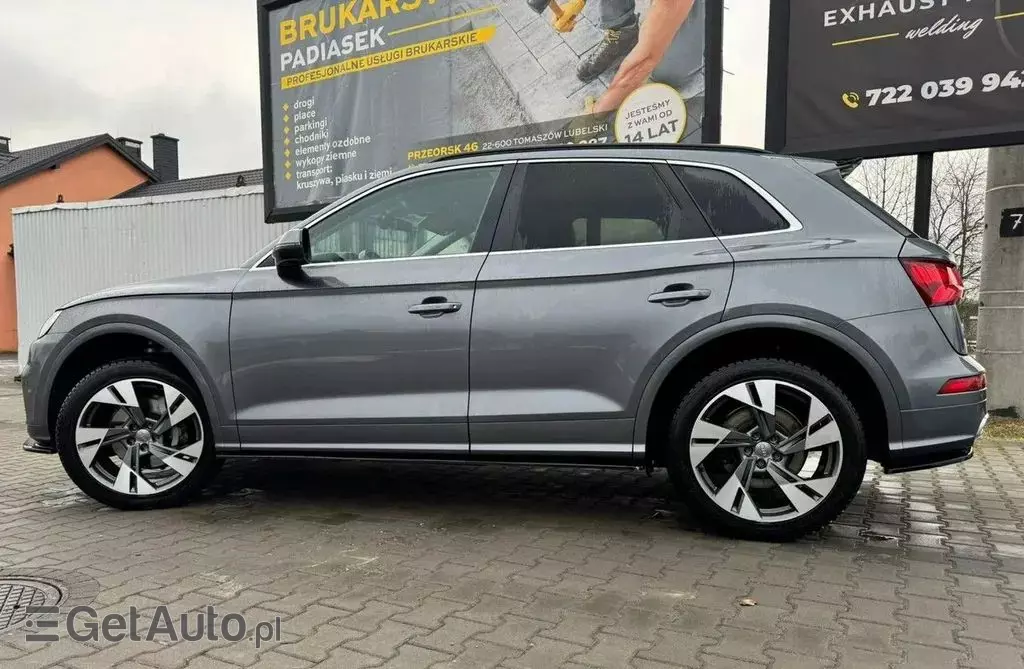 AUDI Q5 