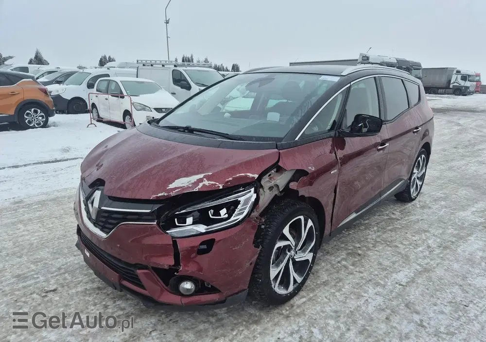 RENAULT Grand Scenic BLUE dCi 120 BOSE EDITION