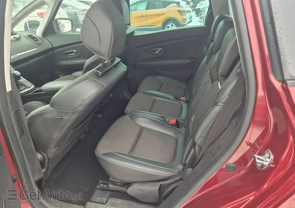 RENAULT Grand Scenic BLUE dCi 120 BOSE EDITION