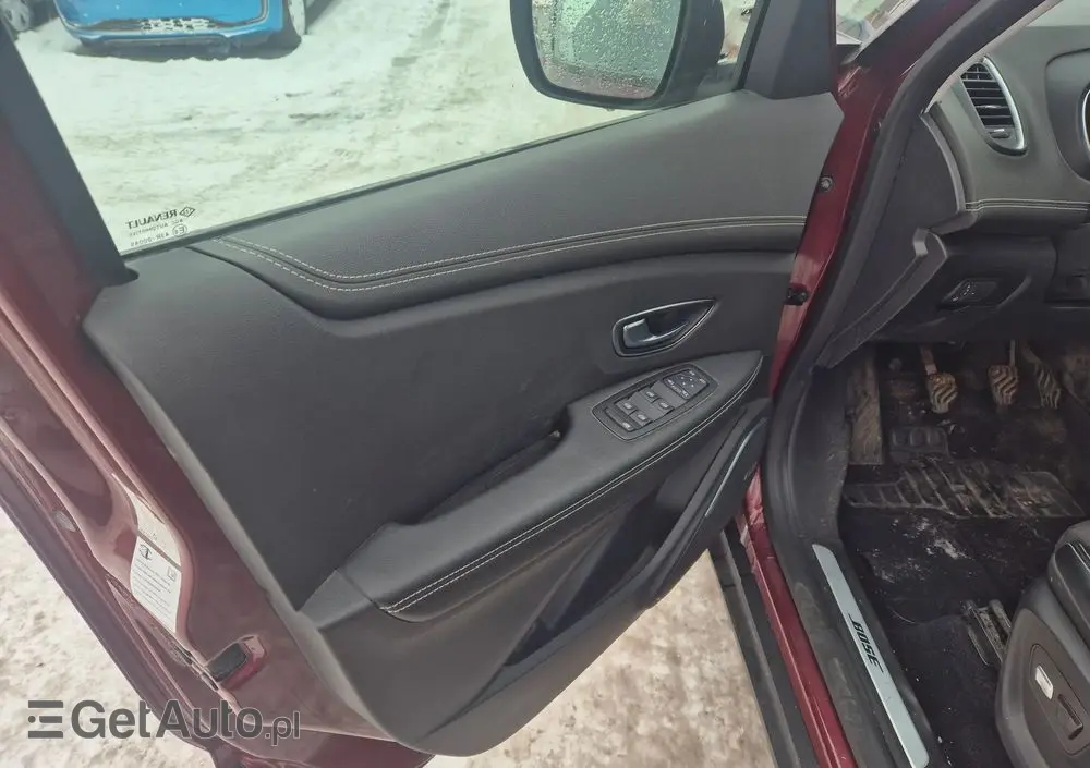 RENAULT Grand Scenic BLUE dCi 120 BOSE EDITION