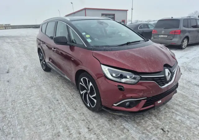 RENAULT Grand Scenic BLUE dCi 120 BOSE EDITION