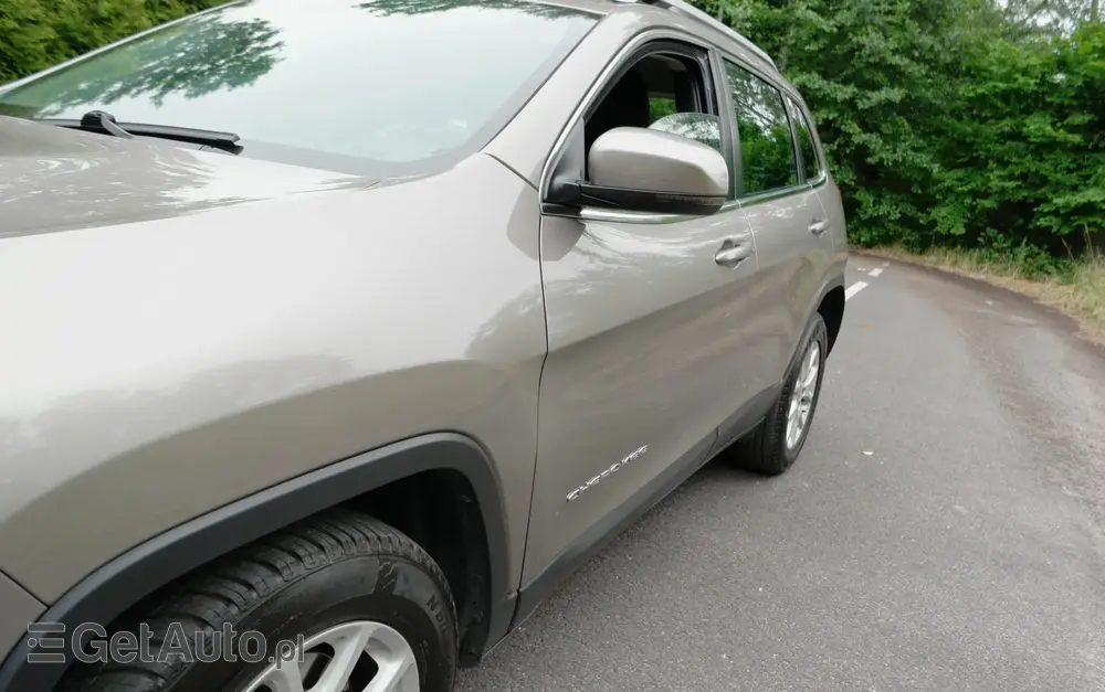 JEEP Cherokee 2.0 MJD 4x2 Longitude EU6