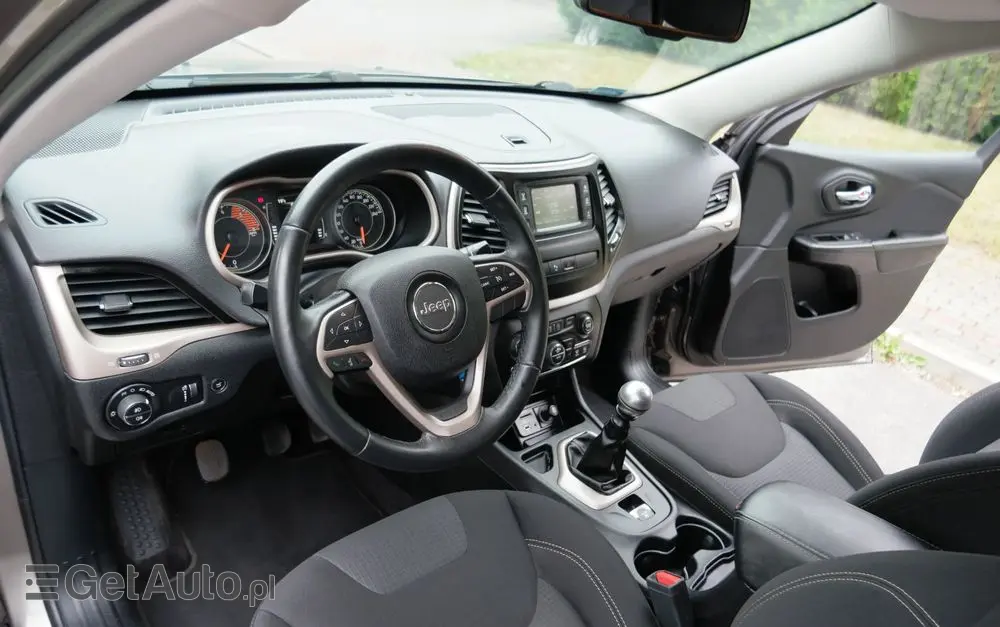 JEEP Cherokee 2.0 MJD 4x2 Longitude EU6