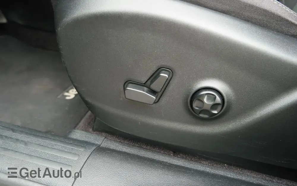 JEEP Cherokee 2.0 MJD 4x2 Longitude EU6