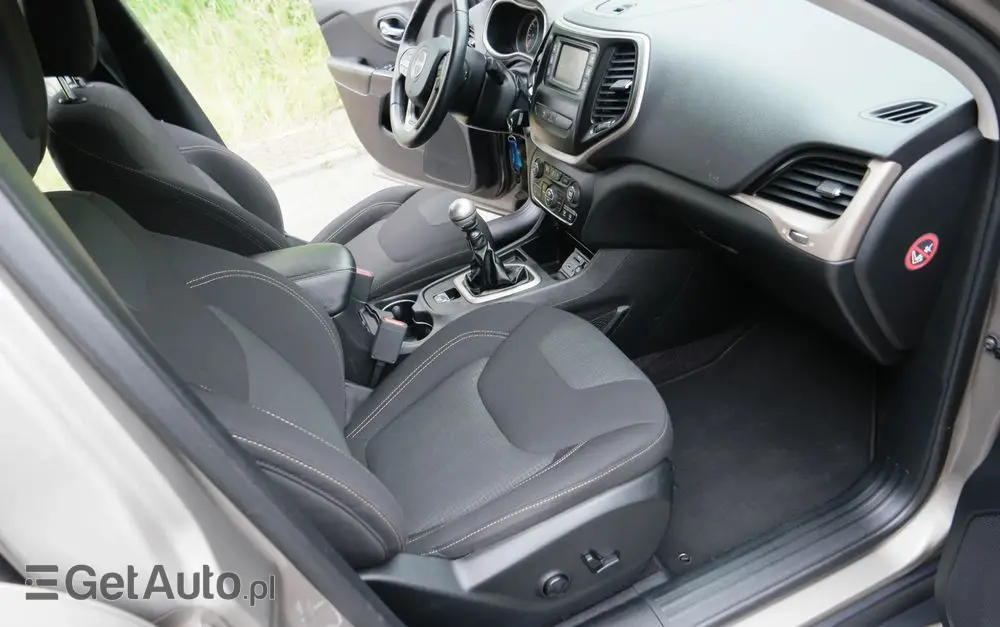 JEEP Cherokee 2.0 MJD 4x2 Longitude EU6