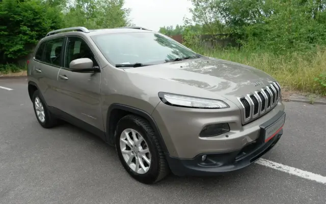 JEEP Cherokee 2.0 MJD 4x2 Longitude EU6