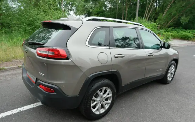 JEEP Cherokee 2.0 MJD 4x2 Longitude EU6