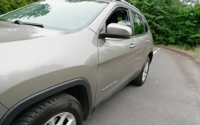 JEEP Cherokee 2.0 MJD 4x2 Longitude EU6