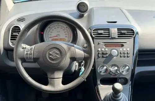 SUZUKI Splash 
