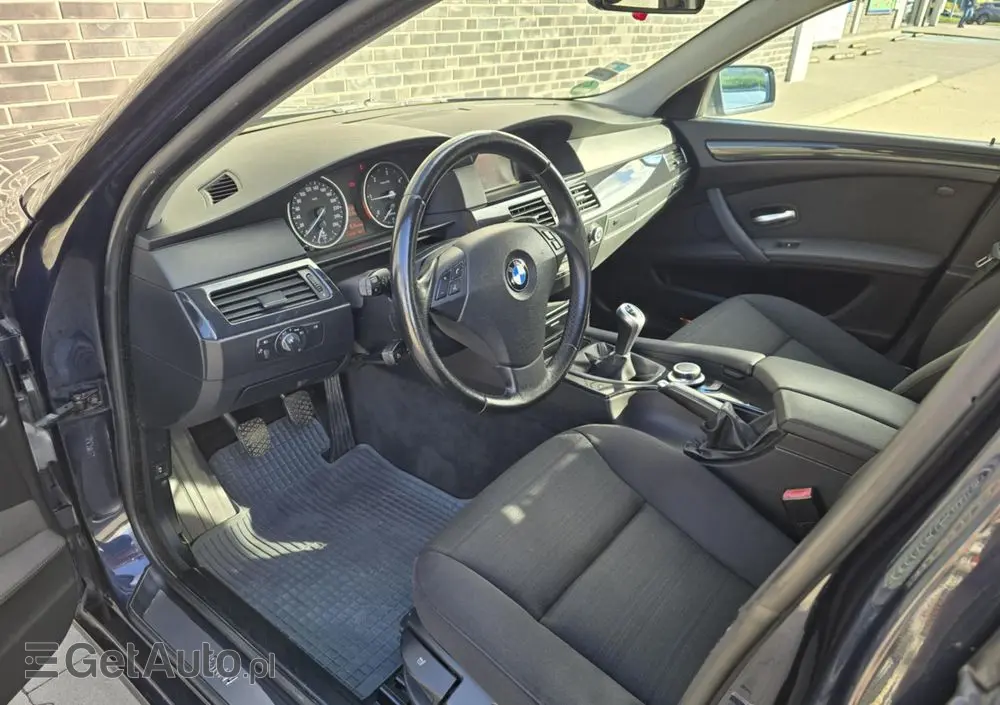 BMW Seria 5 520d Edition Fleet Exclusive