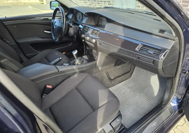 BMW Seria 5 520d Edition Fleet Exclusive