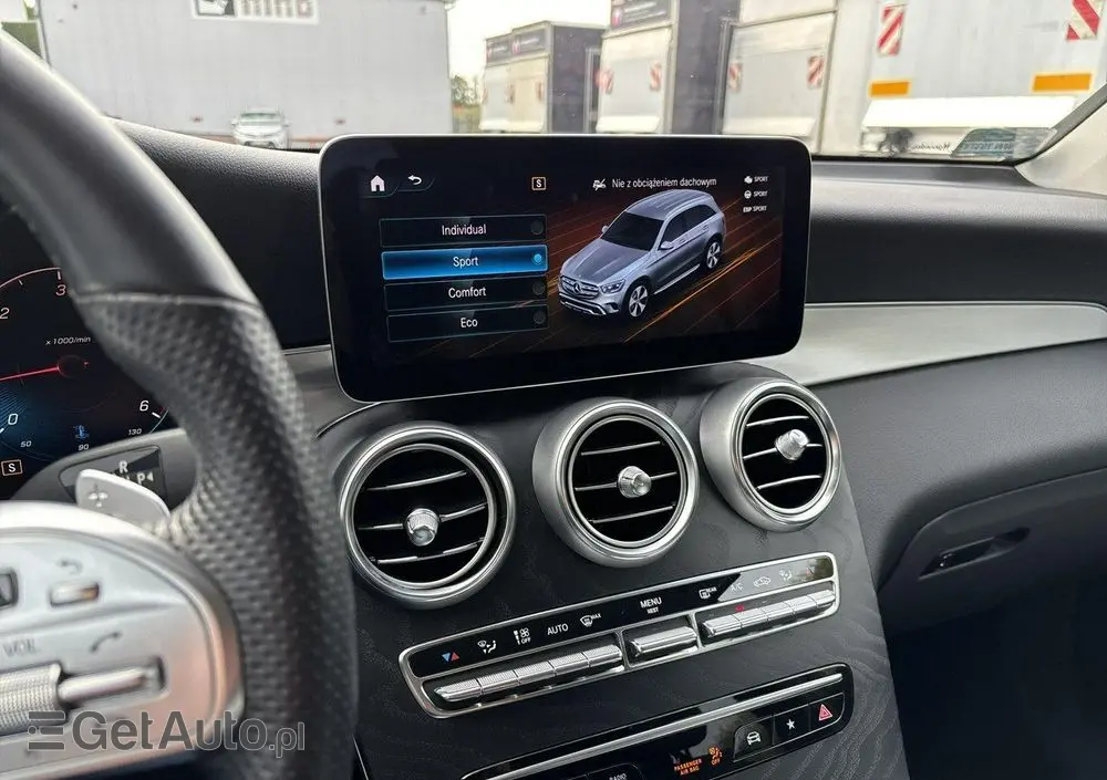 MERCEDES-BENZ GLC 200 d 4-Matic