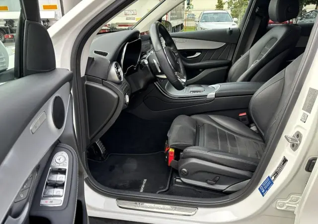 MERCEDES-BENZ GLC 200 d 4-Matic