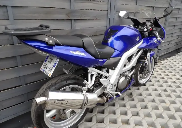 SUZUKI SV 