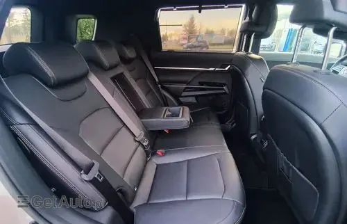 SSANGYONG/KGM Torres 