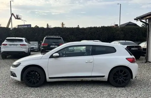 VOLKSWAGEN Scirocco 
