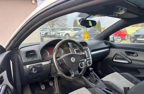 VOLKSWAGEN Scirocco 