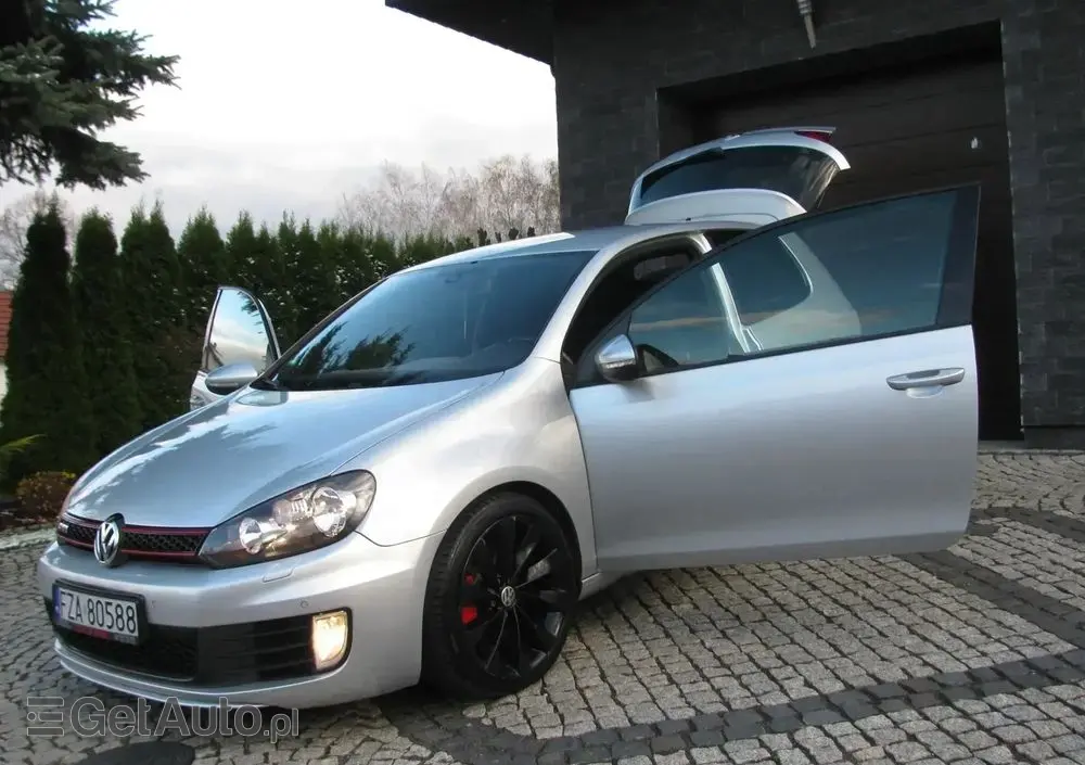VOLKSWAGEN Golf 2.0 GTI DSG
