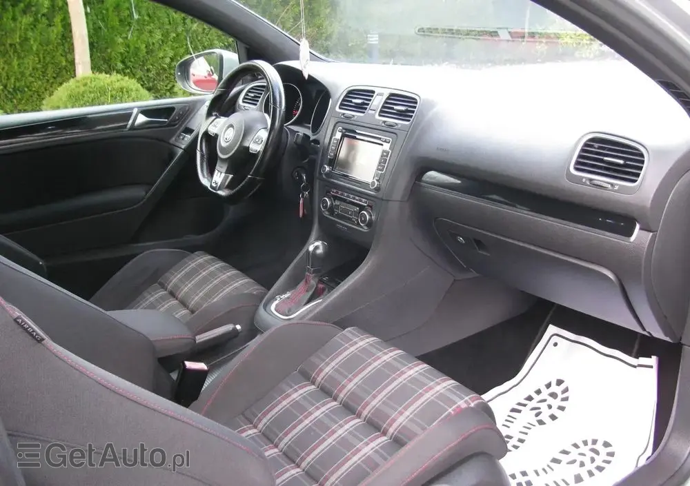 VOLKSWAGEN Golf 2.0 GTI DSG