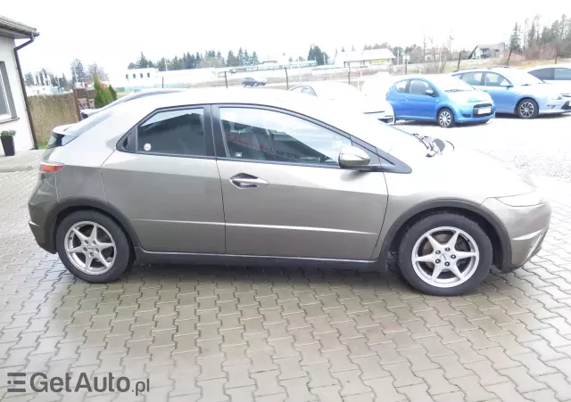 HONDA Civic 1.8 Comfort