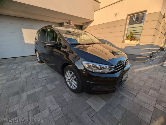 VOLKSWAGEN Touran Highline DSG