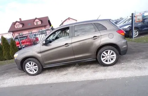 MITSUBISHI ASX 