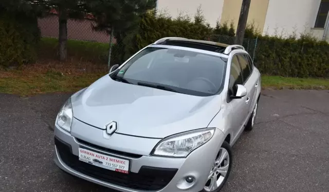 RENAULT Megane 