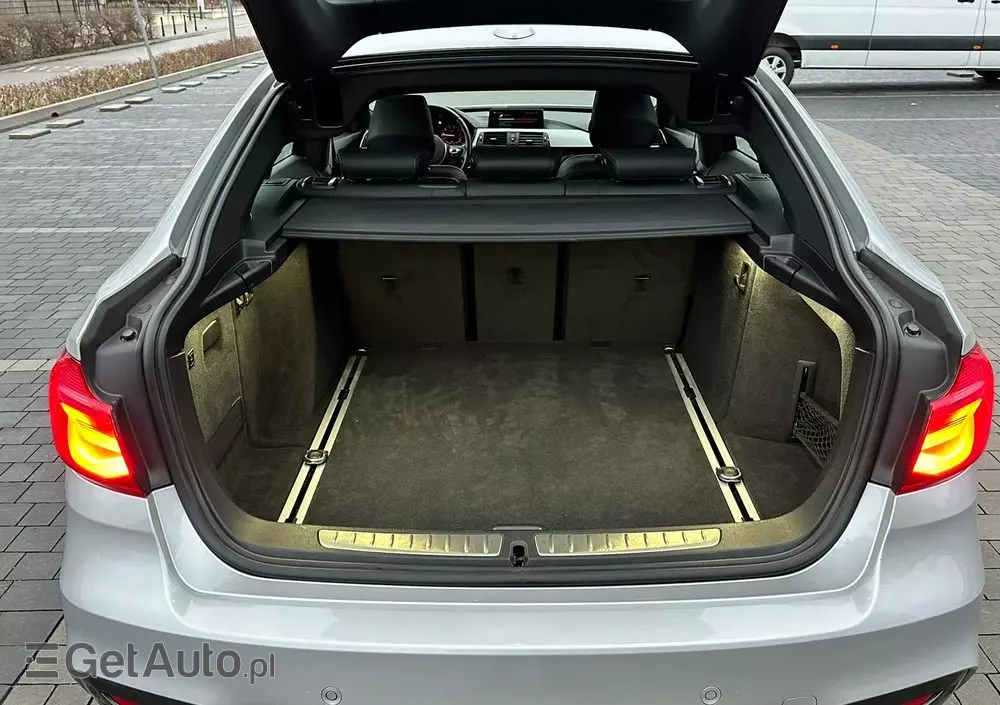 BMW Seria 3 320i GPF xDrive M Sport